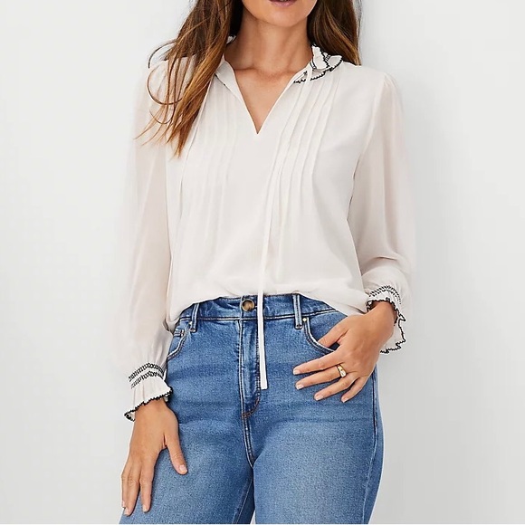 Mixed media ruffle neck pleated yoke top - Picture 3 of 9